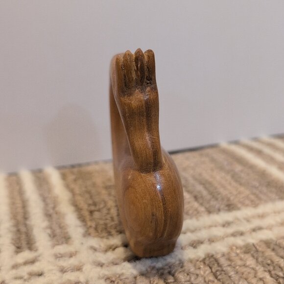 Vintage Wooden Handmade Giraffe Tabletop Decoration - Picture 4 of 4